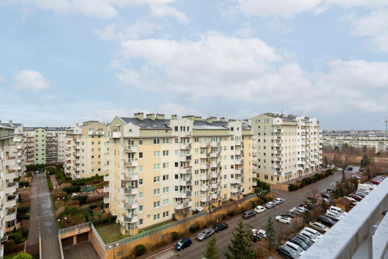 Apartments Chelmonskiego Warsaw Ursus By Noclegi Renters Bagian luar foto