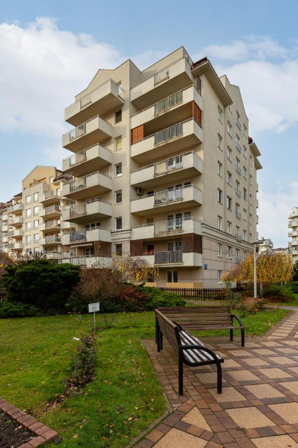 Apartments Chelmonskiego Warsaw Ursus By Noclegi Renters Bagian luar foto